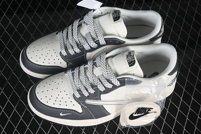 All categories Air Jordan Jordan series basketball shoes Air Jordan 1 Low High-end customized low-top sneakers Travis Scott x Fragment Design x Air Jordan 1 Low OG SP AJ1 Joe 1 North Face joint rice dark gray low-top cultural casual sneakers XS6089-509